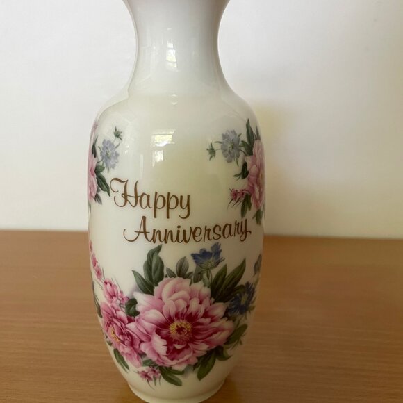 Happy Anniversary 7" bud vase hand decorated Canada white porcelain pink rose - Picture 5 of 7
